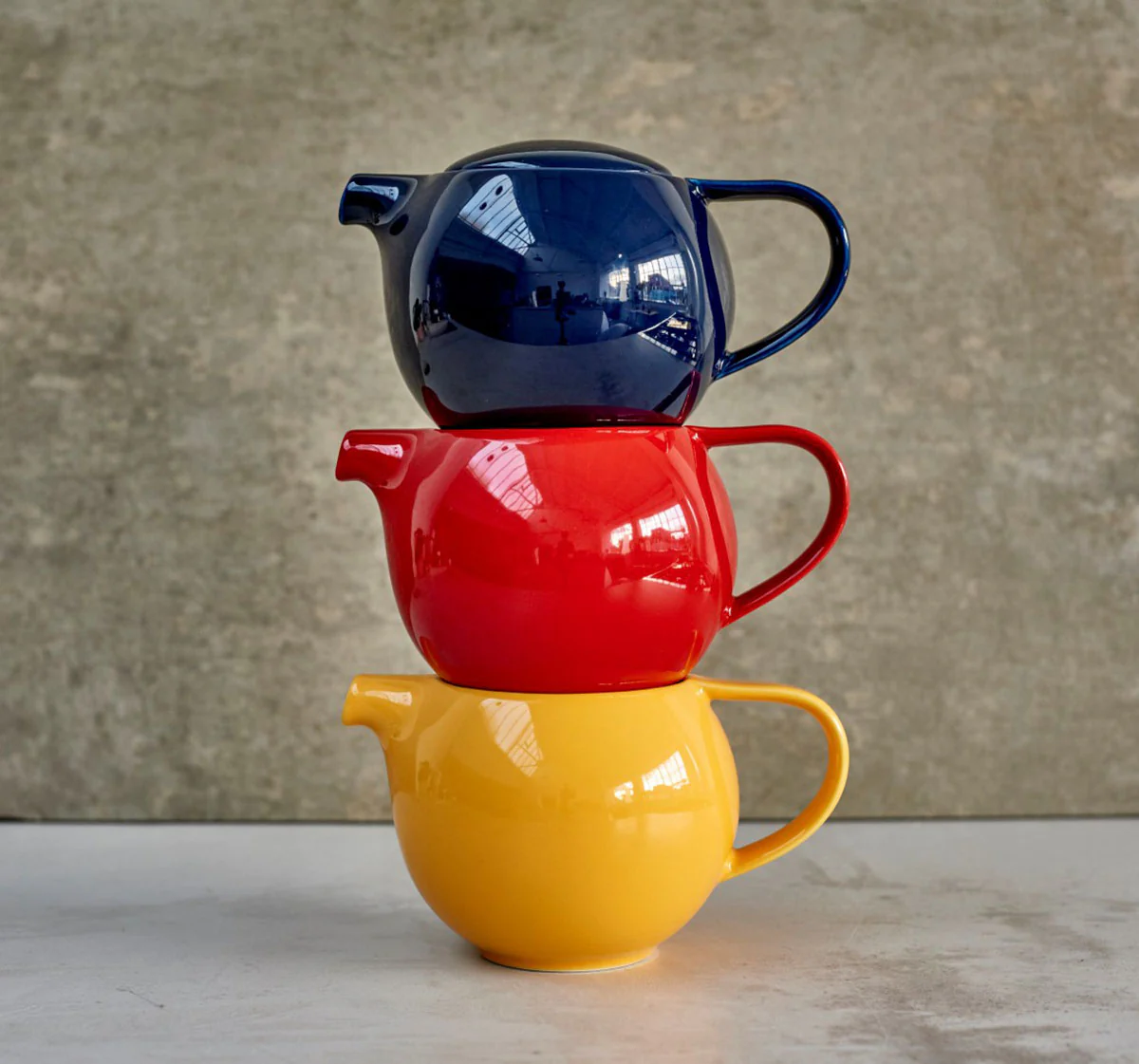 Loveramics Pro Tea Teapot with Infuser (Red) 400ml - Image 3