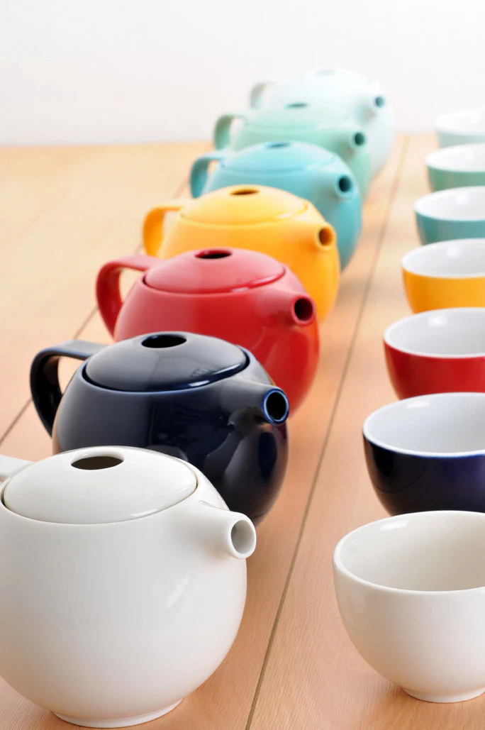 Loveramics Pro Tea Teapot with Infuser (Red) 400ml - Image 4